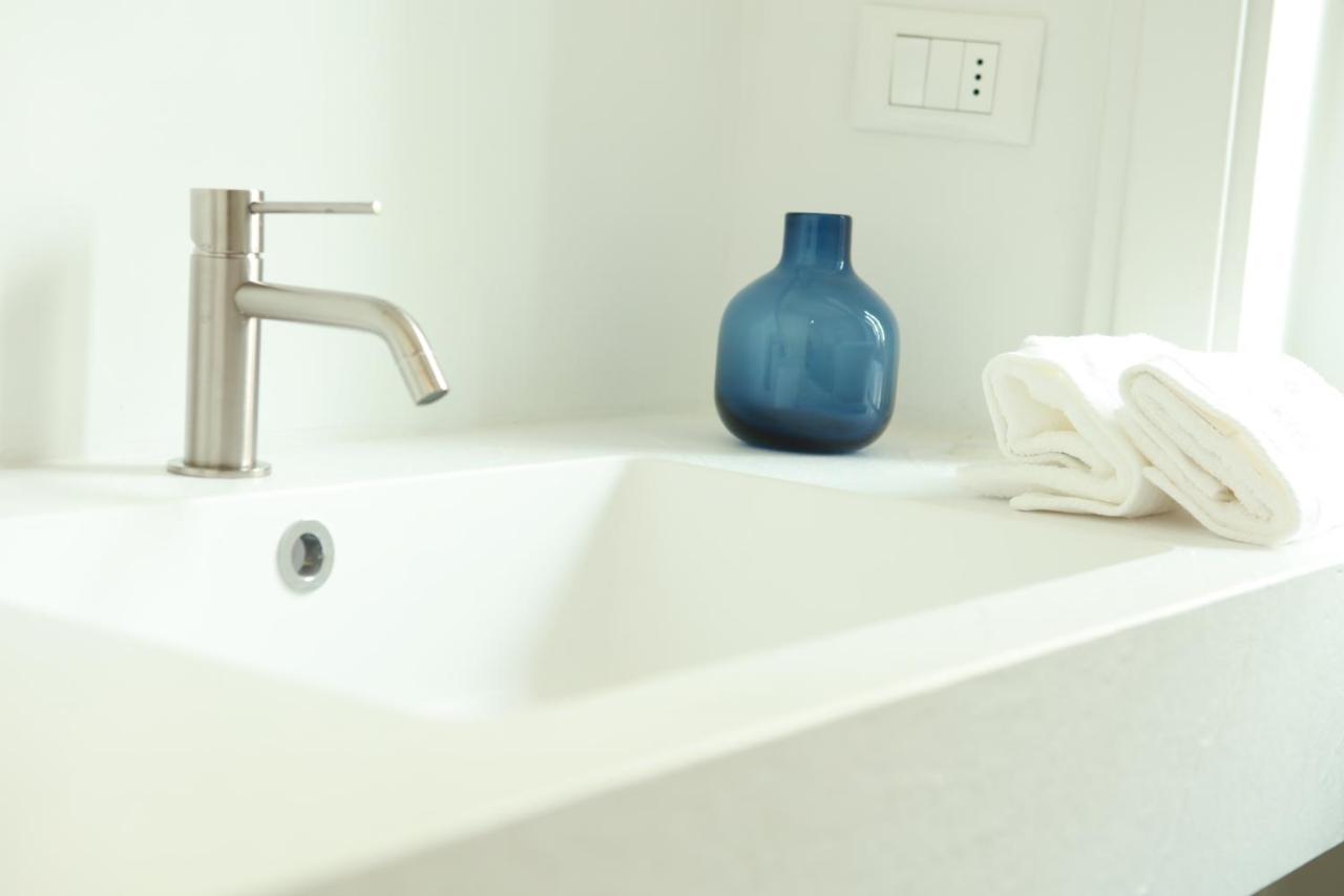 Corso Magenta Prestige Apartment Milan Luaran gambar